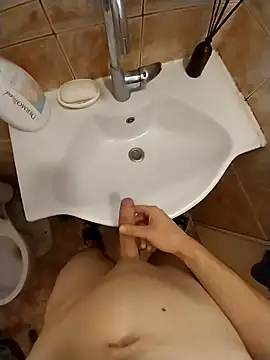 Snapshot of Good_boy000 chatting on 10/13/25, 07:36 Good boy000 online show from 10/13/25, 07:36