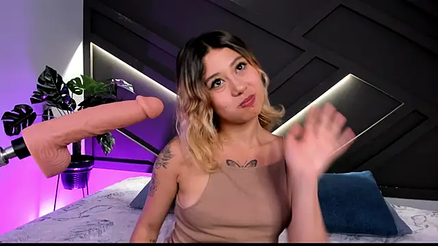 cloe palmer online show from 02/08/25, 09:15