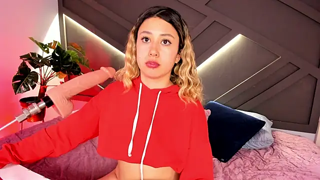 cloe palmer online show from 03/05/25, 12:49