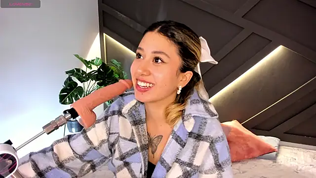 cloe palmer online show from 03/07/25, 10:21