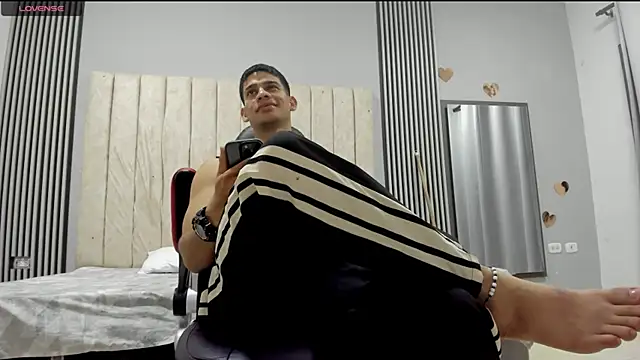 ANDRES STUD online show from 02/14/26, 04:31