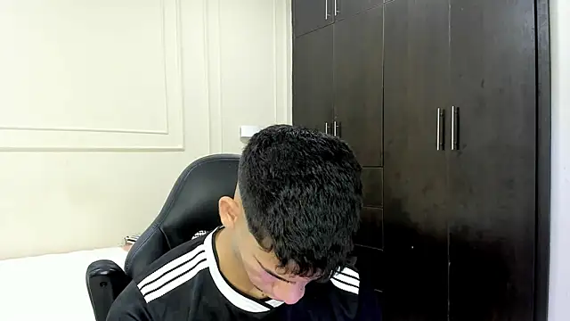 ANDRES STUD online show from 05/07/26, 03:45