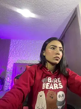 julieta fn online show from 03/24/26, 02:33