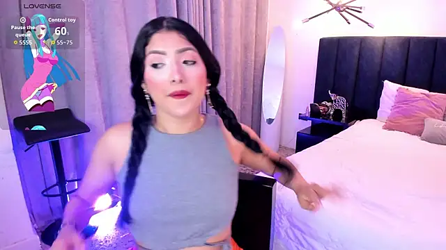 nattashaa7 online show from 12/17/25, 11:38