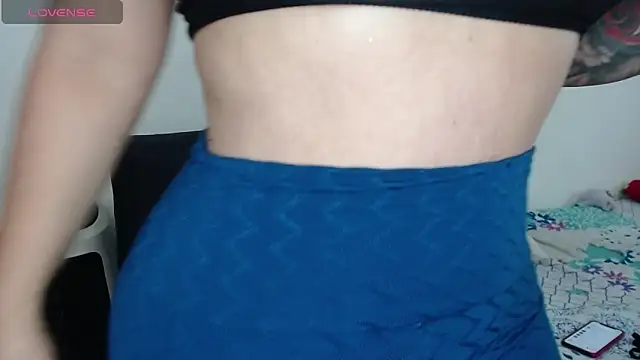 Daphne Gabor online show from 11/12/25, 12:05