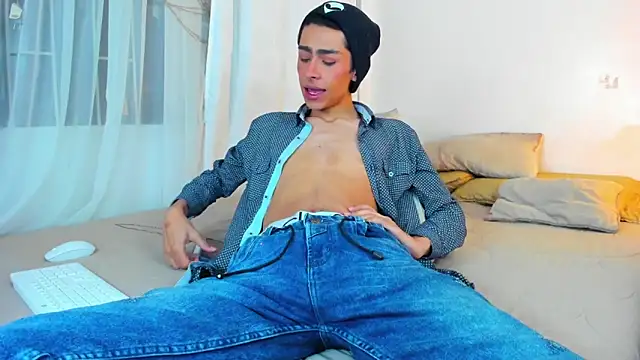 steve  gray online show from 03/20/25, 06:53