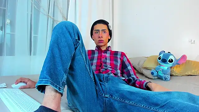 steve  gray online show from 03/21/25, 06:40