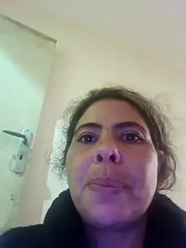 Reem123- online show from 12/03/25, 11:41