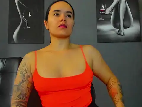 karlyjons12 online show from 11/29/25, 12:41