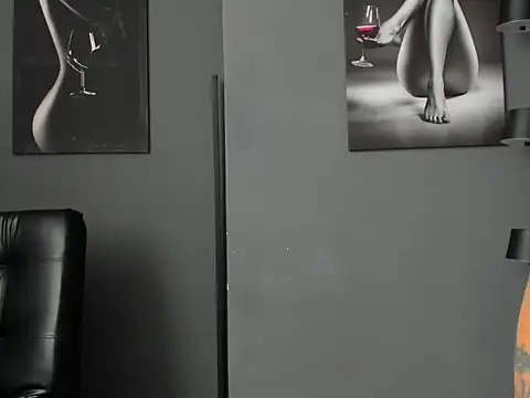 Snapshot of karlyjons12 chatting on 02/13/26, 03:30 karlyjons12 online show from 02/13/26, 03:30