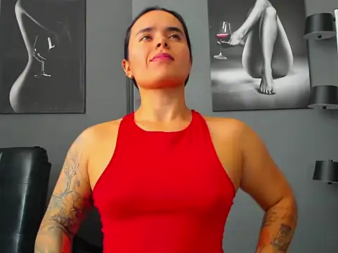 Snapshot of karlyjons12 chatting on 03/14/26, 04:45 karlyjons12 online show from 03/14/26, 04:45