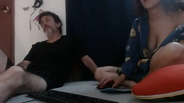 jeans and emma online show from 03/17/25, 03:47