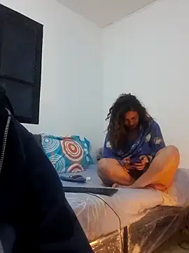 jeans and emma online show from 09/23/25, 12:24