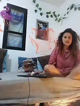 jeans and emma online show from 10/23/25, 01:38