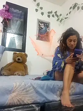 jeans and emma online show from 11/05/25, 02:00