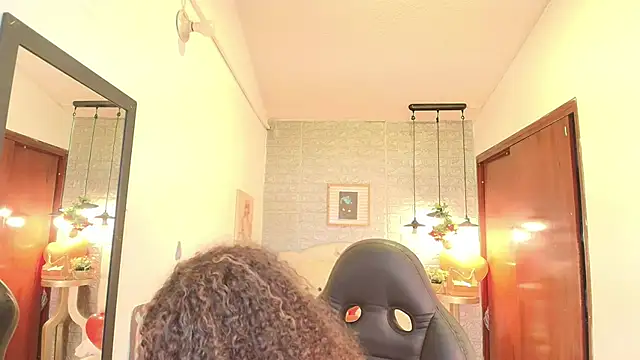 tylla  online show from 02/28/25, 03:26