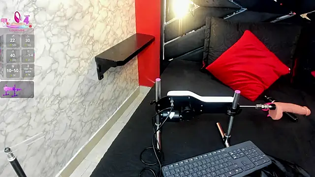 IVISBOUNCYASS online show from 12/22/25, 12:35