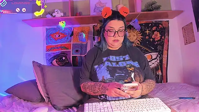 Banana squirt online show from 10/17/25, 08:22