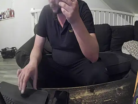 YourLoveBoyKevin online show from 03/10/26, 10:26