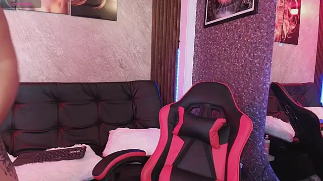 Madissonlove 1 online show from 02/20/25, 06:06