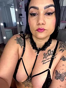 Madissonlove 1 online show from 01/10/26, 01:13