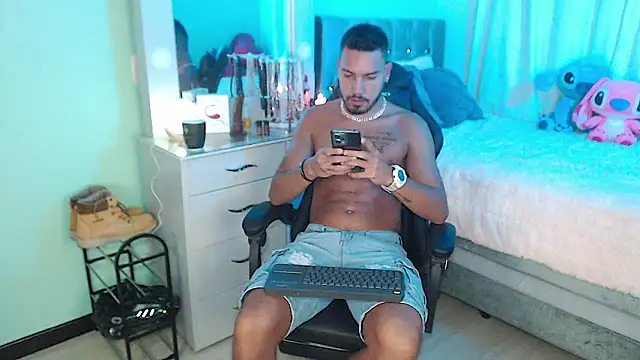 Chrissken online show from 03/22/25, 01:54