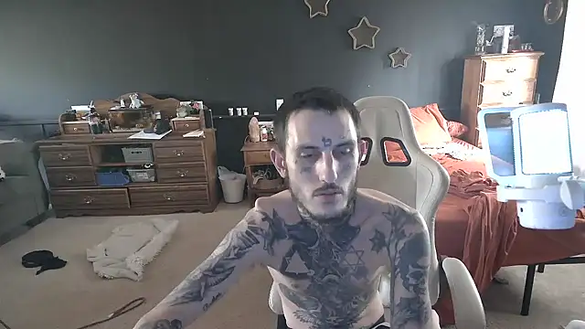 Snapshot of BadJewfucks chatting on 03/19/26, 02:10 BadJewfucks online show from 03/19/26, 02:10