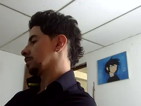 Snapshot of venusfranco_94 chatting on 10/28/25, 02:42 venusfranco 94 online show from 10/28/25, 02:42