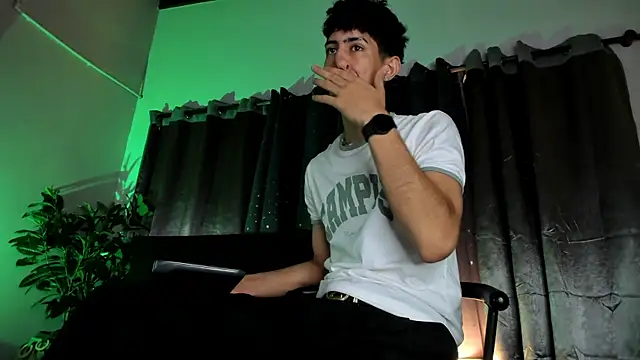 NovaaWheler online show from 03/12/26, 12:00