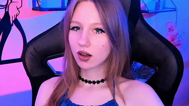 DariaTate online show from 10/22/25, 11:54