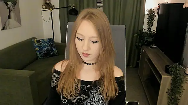 Snapshot of DariaTate chatting on 07/07/26, 11:47 DariaTate online show from 07/07/26, 11:47