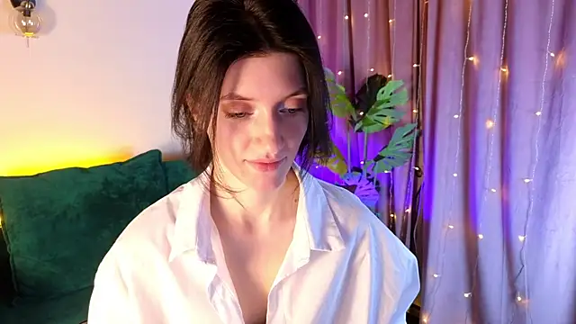 roxy riot  online show from 02/14/25, 04:58