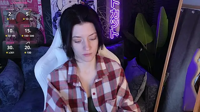 roxy riot  online show from 02/21/25, 01:22