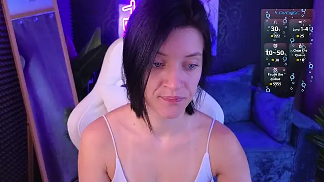 roxy riot  online show from 03/27/26, 01:22