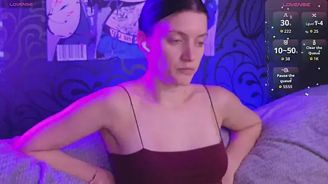 roxy riot  online show from 04/09/26, 06:19