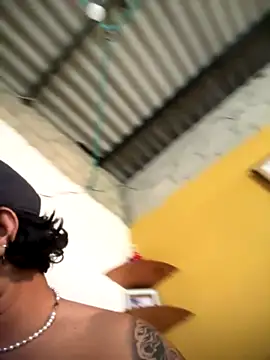 daniel6916 online show from 11/18/25, 02:43