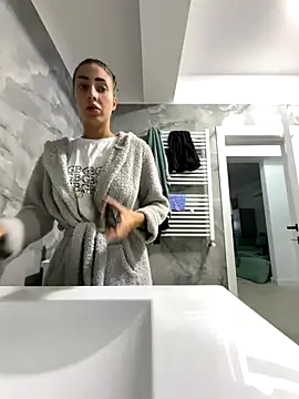 BonyBon29 online show from 10/24/25, 04:53