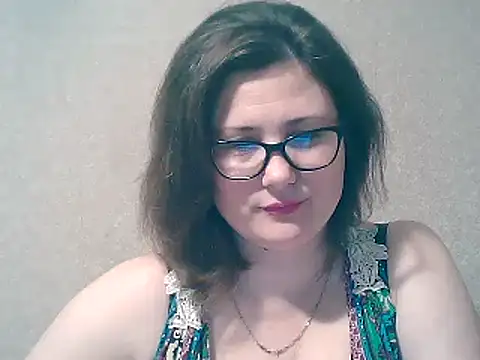 Snapshot of MerryLaCherry chatting on 02/13/25, 12:35 MerryLaCherry online show from 02/13/25, 12:35