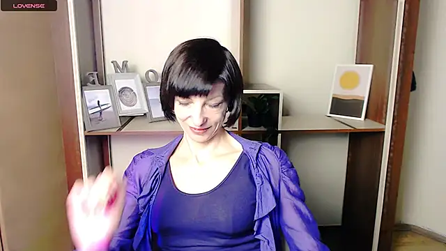  AngeliaFlow  online show from 10/08/25, 06:33