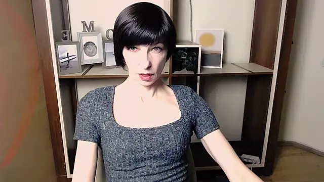  AngeliaFlow  online show from 01/06/26, 11:36