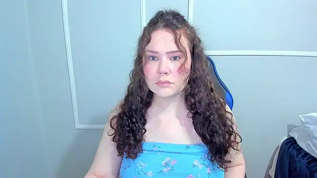 Snapshot of _leana_ chatting on 07/06/26, 03:47 leana online show from 07/06/26, 03:47