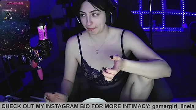 Gamergirl-Linela online show from 05/21/26, 10:17