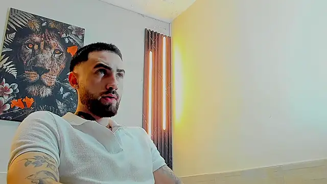 Luke davis01 online show from 02/24/25, 12:48