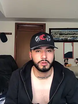 Noa Bonucci online show from 02/20/25, 06:57