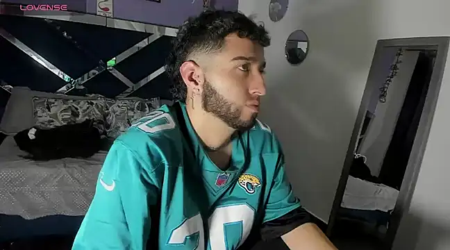 Noa Bonucci online show from 03/06/25, 12:52