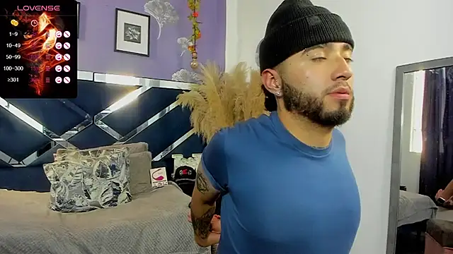 Noa Bonucci online show from 03/10/25, 04:14