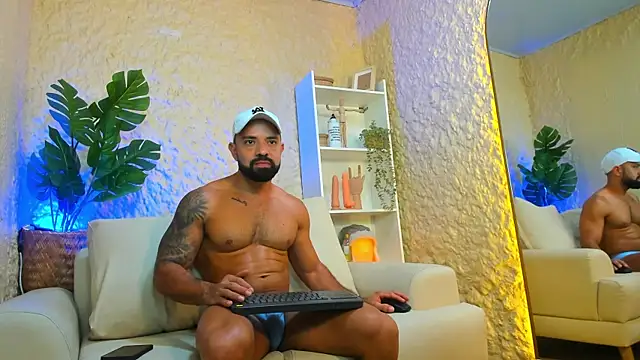 Maofenix online show from 02/19/25, 09:14