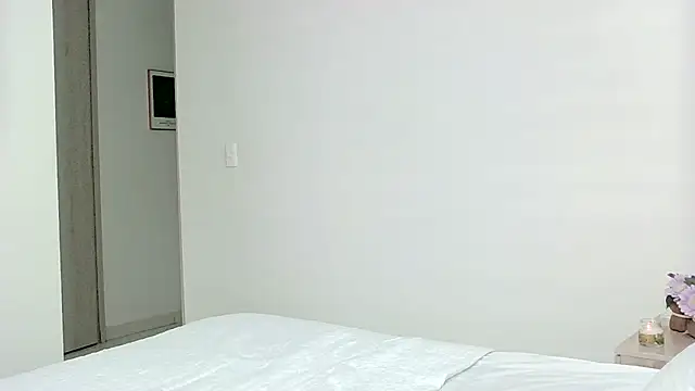 Piia Angeel1 online show from 04/06/26, 11:44