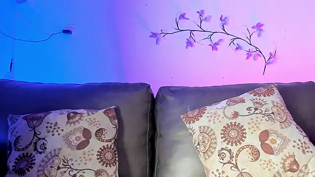 Sara Falak online show from 12/01/25, 12:10