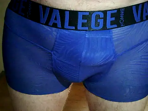 Snapshot of archange_17 chatting on 09/08/25, 02:27 archange 17 online show from 09/08/25, 02:27